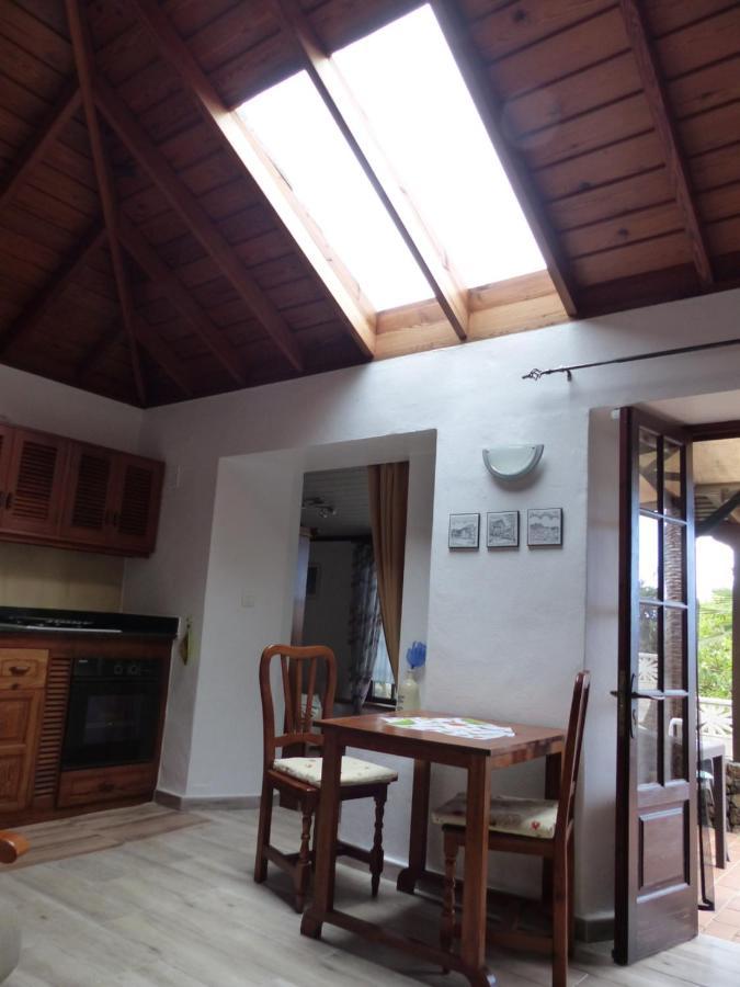 Casa Bruni Villa Brena Alta ภายนอก รูปภาพ