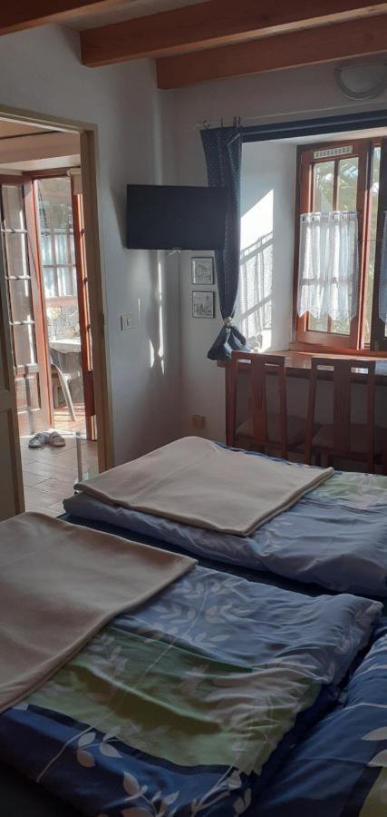Casa Bruni Villa Brena Alta ภายนอก รูปภาพ